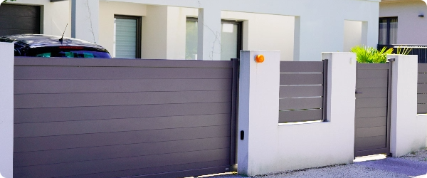 Fenêtre, porte et escalier Porte de Garage, portail et car-port